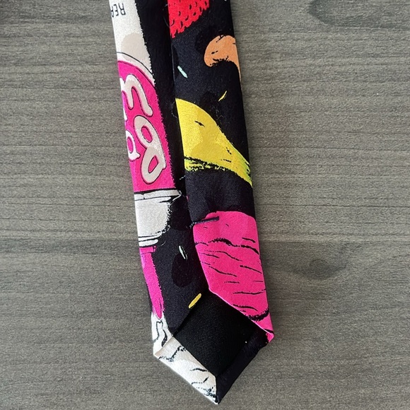 Vintage 100% Silk Addiction Black Tie with Ice Cream Motif - Picture 8 of 9